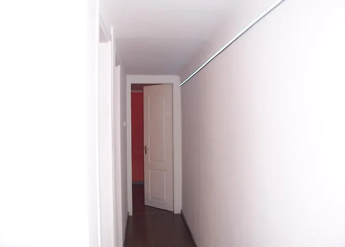 Dormitory Room Mixed